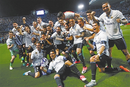 热那亚2-1乌迪内斯，诺顿-库菲破门，马利诺夫斯基点射