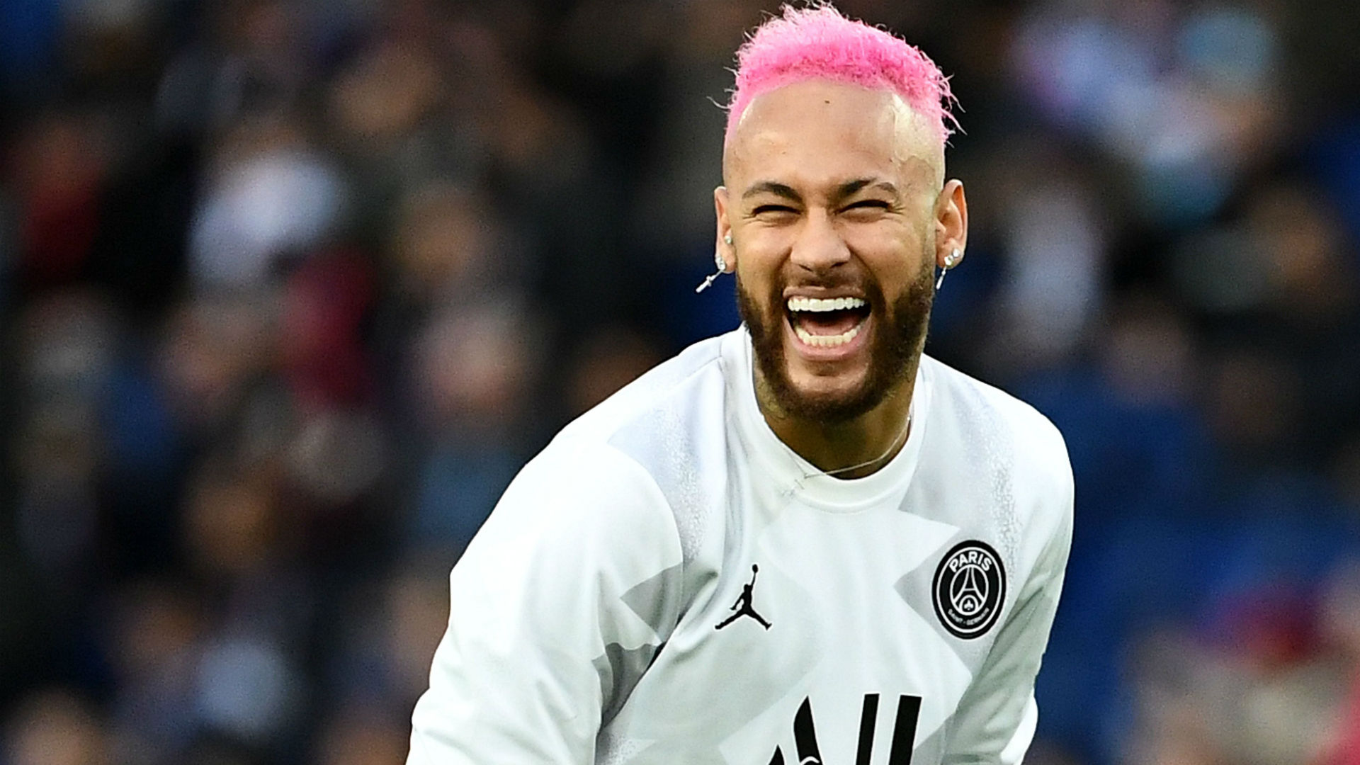 科里纳：既然具备核查条件，为何不能在角球判罚引入VAR？