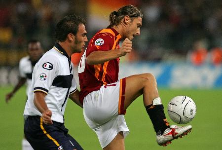 阿方索-戴维斯今日恢复部分合练，为接受手术以来首次