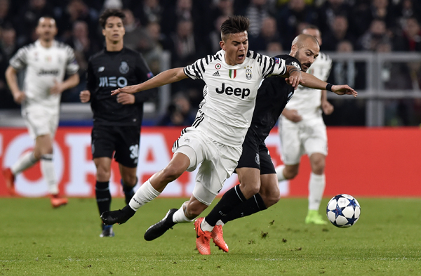 强强较量，巴黎vs拜仁是欧冠联赛阶段首次前两名球队直接交手（欧冠赛场首度上演榜首双雄正面对决：巴黎大战拜仁）