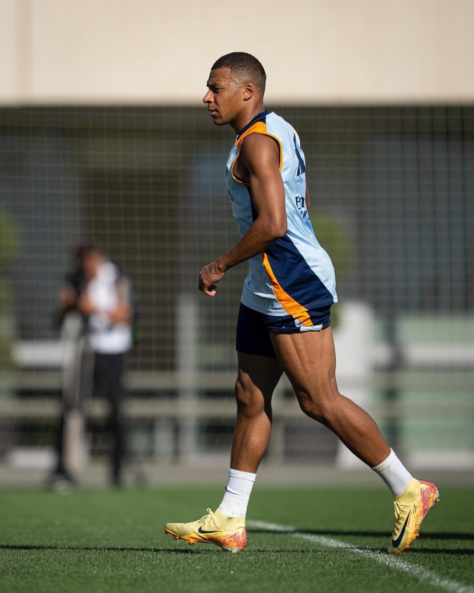 罗体：莫拉塔与妻子再陷情感危机，两人都删了简介中对方信息